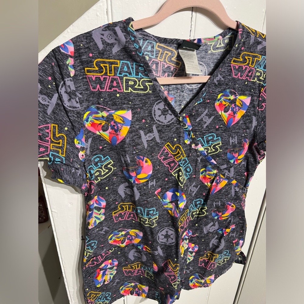Scrub top